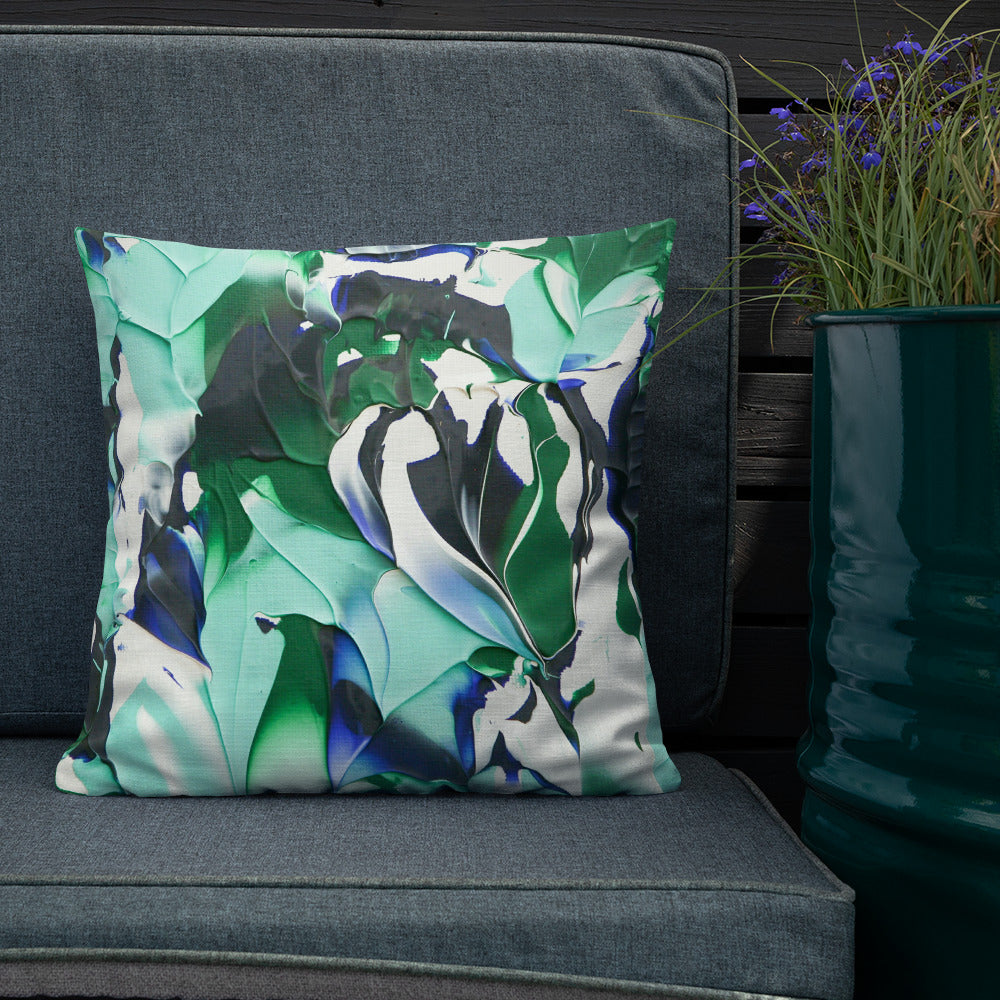 The Kiss - Premium Pillow